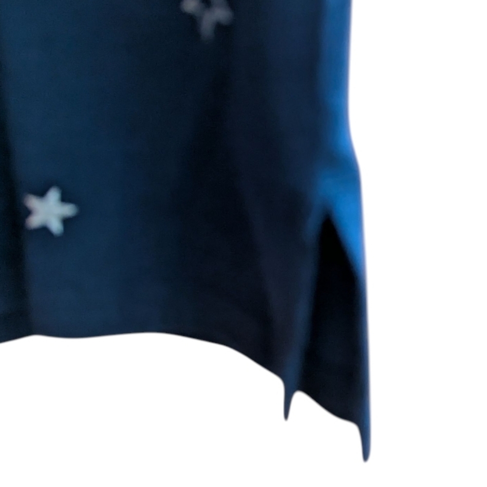 Maurices 24/7 Tee Shirt Sz Large Stars Navy Blue Crew Neck - Picture 7 of 8